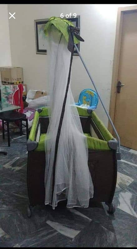 Baby cot and play pen 4