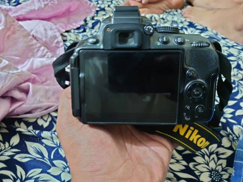 Nikon D5300 with 1.8 Ap 50mm G series lens 4