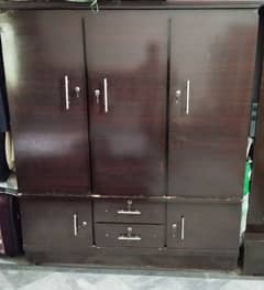 wooden almari condition 10.8 0