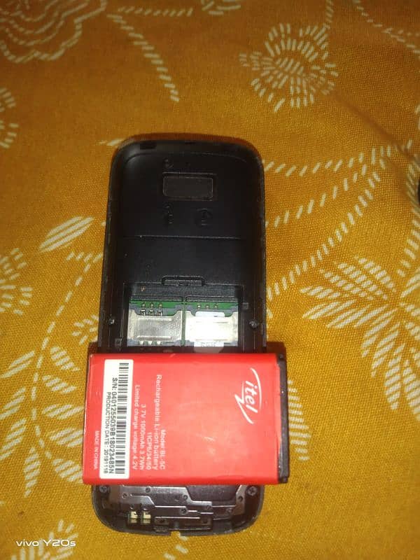 itel button wala phone 5