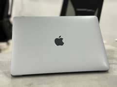 macbook pro 2019 model