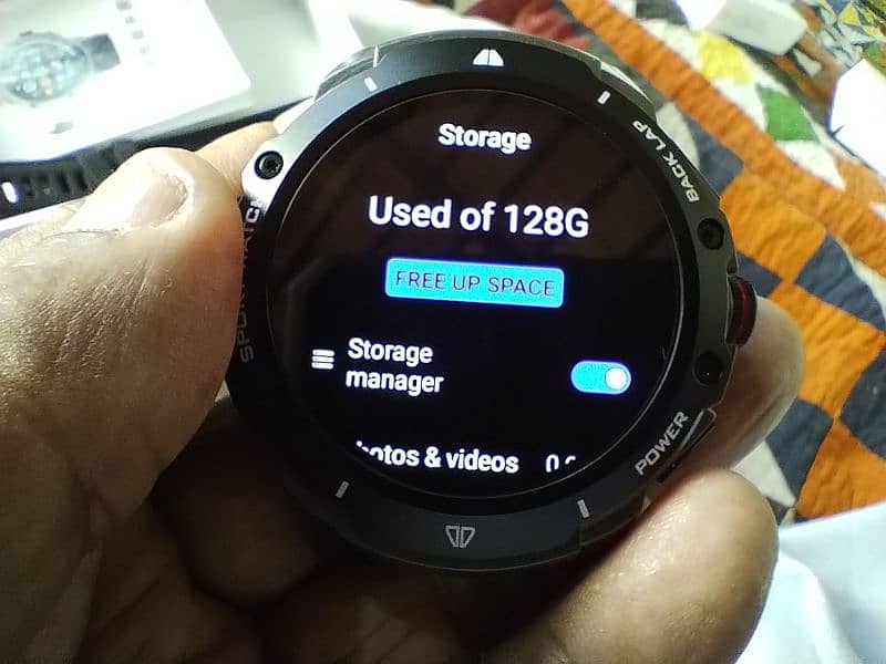 android 4G LTE network Sim smart watch New . 8 GB ram 128 GB memory 14