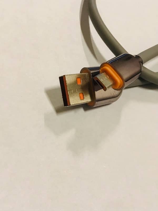 data cable type c , android , iphone 17