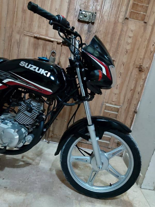 Suzuki GD 110s 1