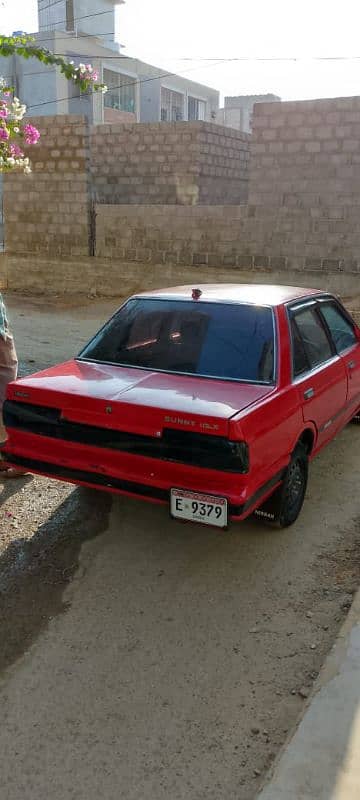 Nissan sunny in mint condition 6