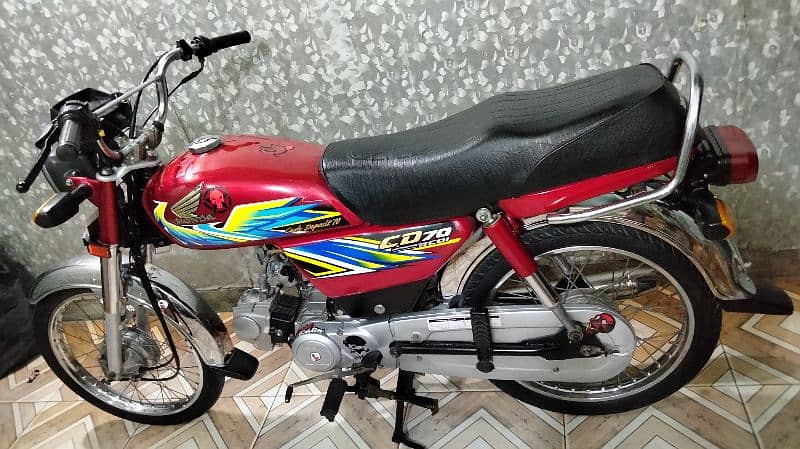 Honda cd 70 2021 model 21 k august ki hai urgent sale 5