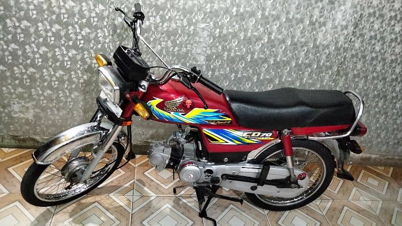 Honda cd 70 2021 model 21 k august ki hai urgent sale 10