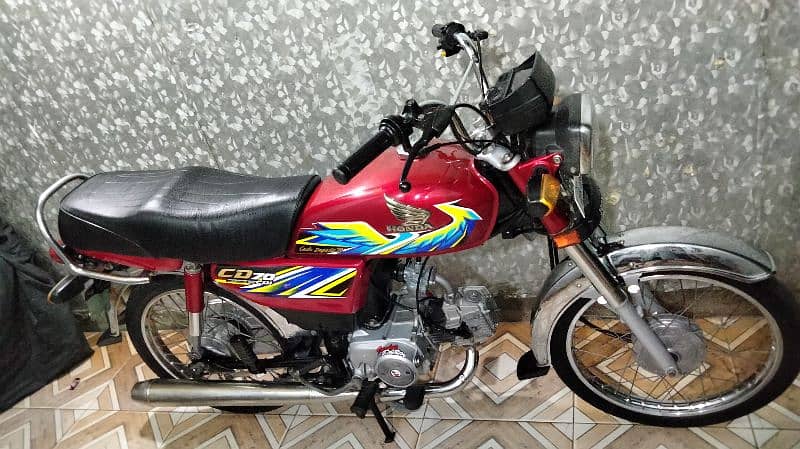 Honda cd 70 2021 model 21 k august ki hai urgent sale 12