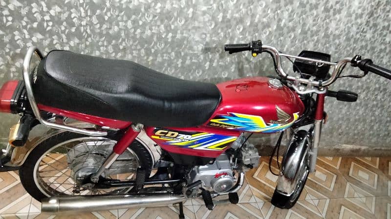 Honda cd 70 2021 model 21 k august ki hai urgent sale 16