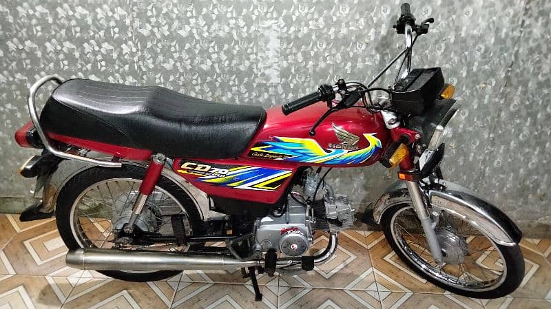 Honda cd 70 2021 model 21 k august ki hai urgent sale 17