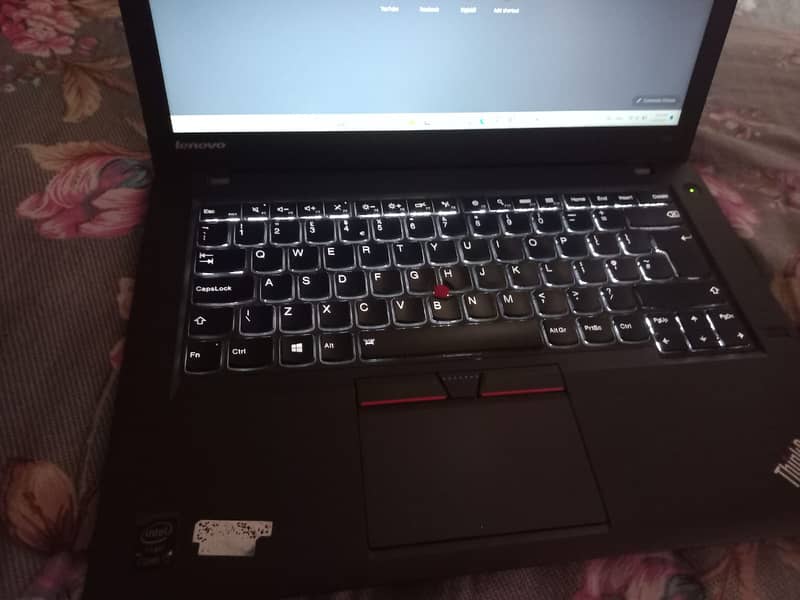 Lenovo Thinkpad T450 ~ 5th Generation ~ In Good Condition 3