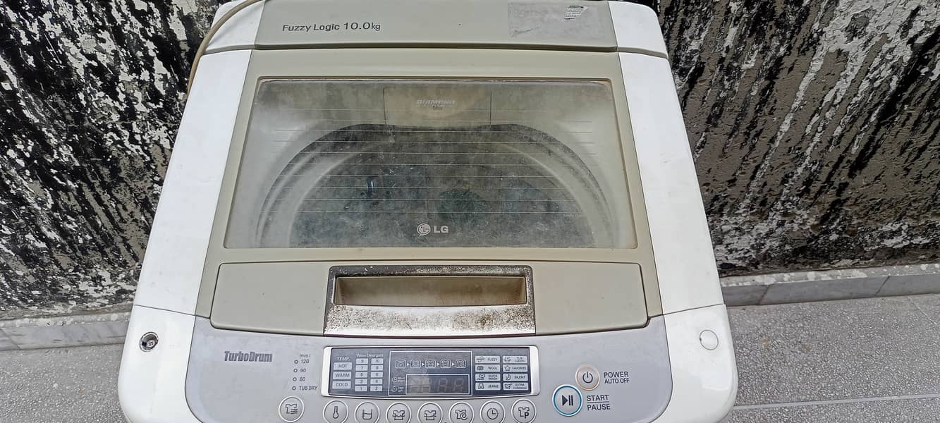 LG -10 KG fully automatic Washing machine 1