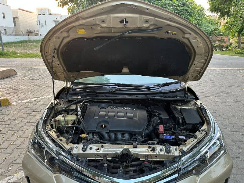 Toyota Corolla Altis 2015 14