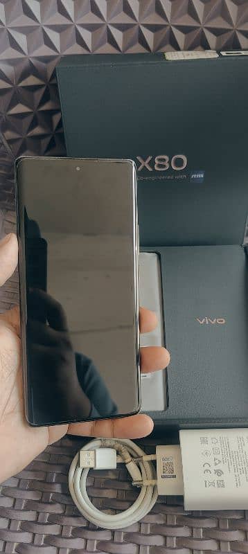 vivo x80 complete box 3