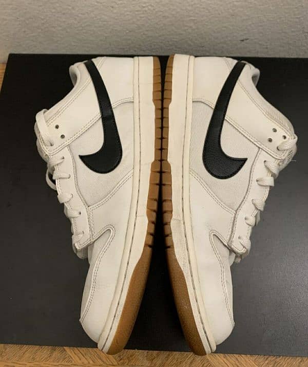 Nike sb dunk Low canvas white gum black 3