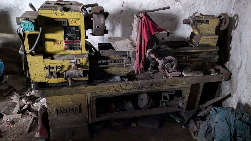 2 Lathe machines (5ft) for sale 5