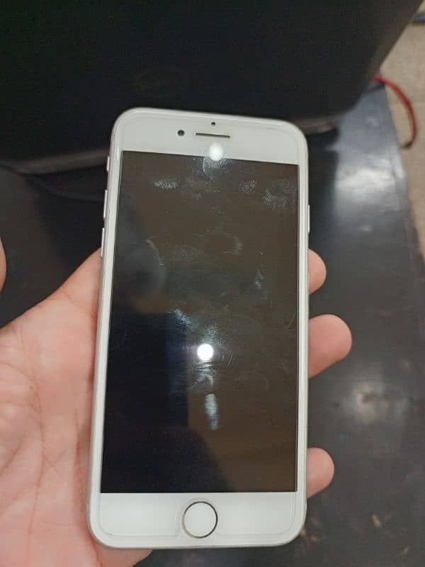 IPhone 8 Non PTA 64GB 3