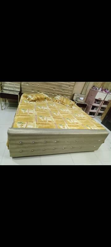 poshish bed set 3