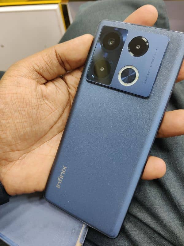 infinix note 40 pro 0