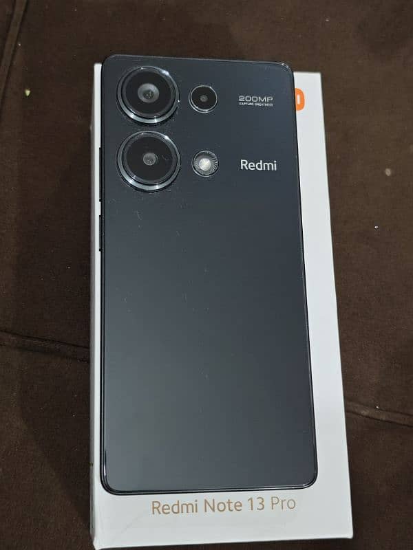 Xiaomi Redmi Note 13 Pro 0