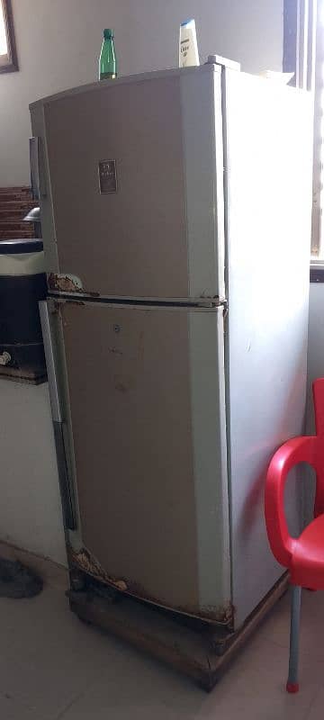 Dowlance Fridge working condition 2