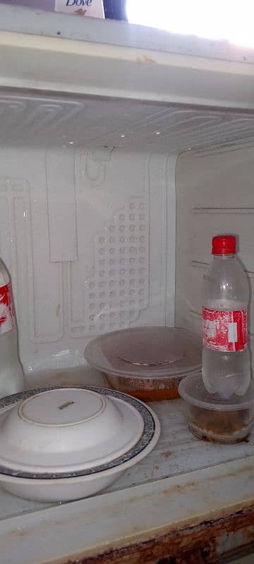 Dowlance Fridge working condition 4