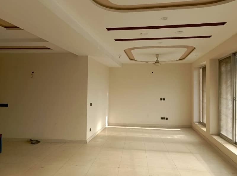 7 Marla 1st Floor Office For Rent In DHA Phase 2,Block Q, Lahore. 6