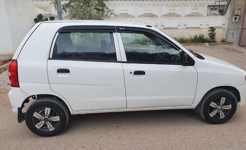 Suzuki Alto 2011 1