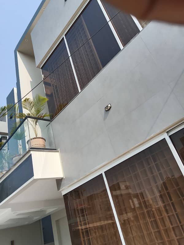 1 Kanal Brand New Luxury House Is Available For Rent In Talha Block Bahria Town Lahore 9