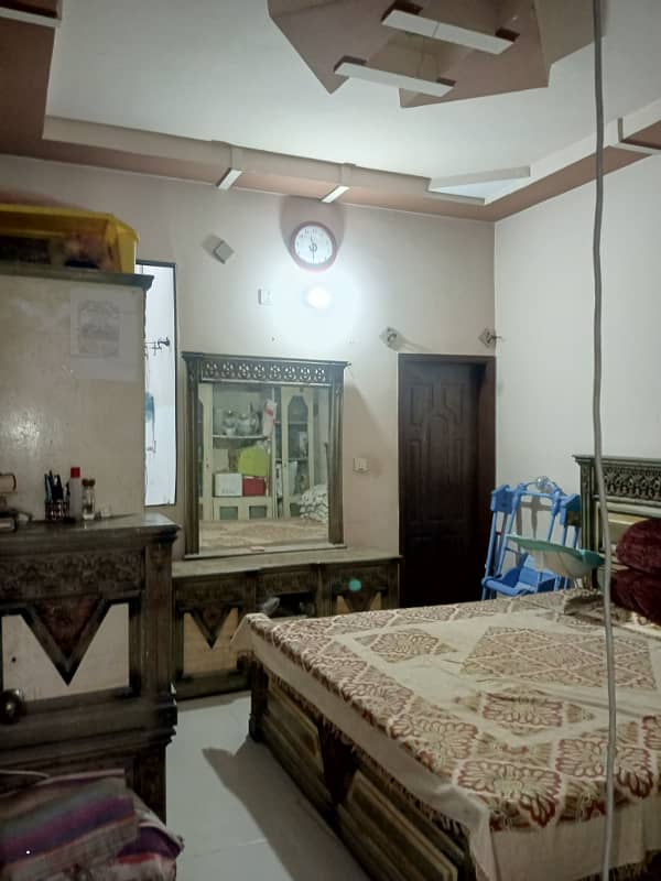 Sub Leased 3 Bed Drawing Lounge For sale in Nazimabad 11