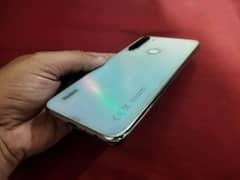 Redmi Note 8 good condition 4gb 64gb with box 48mp camera urgent