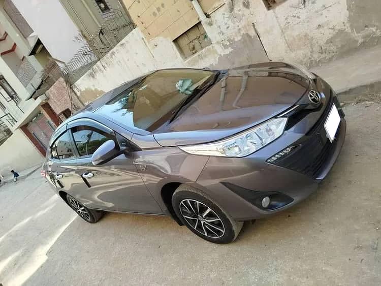 Toyota Yaris 2022 1.5 ATIV X 11