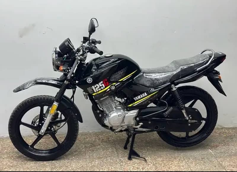 YAMAHA YBR 125G 2022 model total genuine 1