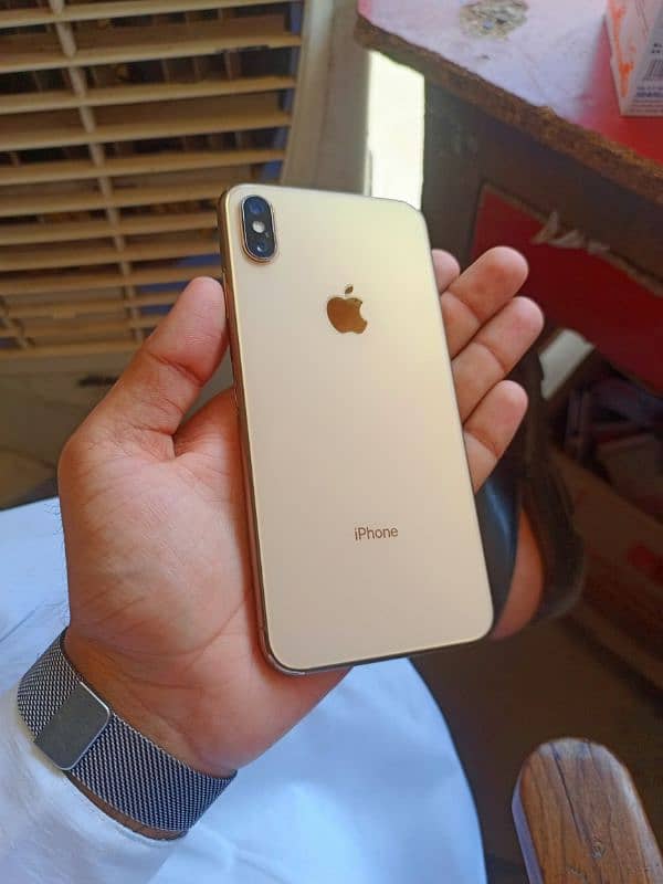 iphone XS Max pta approved 1