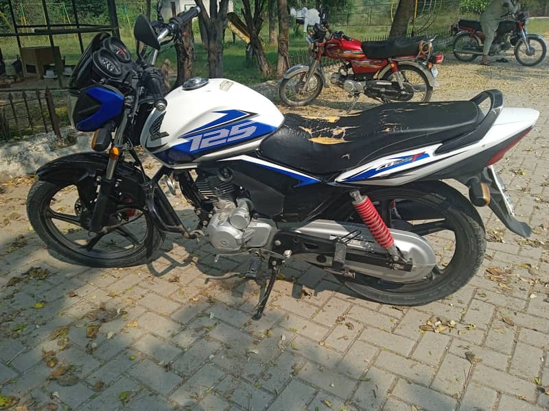 HONDA CB 125F Islamabad 2021 registered 3