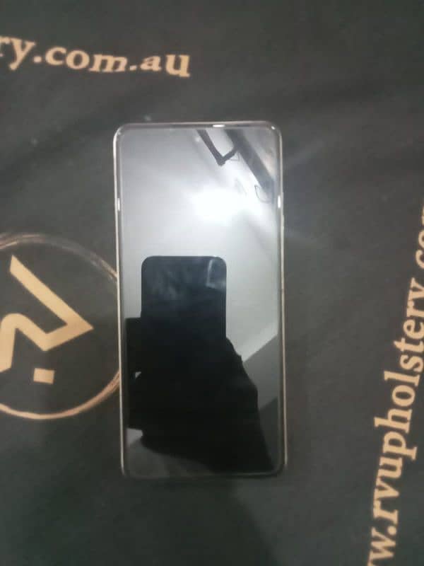 vivo y36 8/256 5month used 10/10 condition with box and charger 1