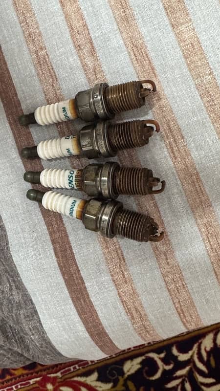 denso spark plugs for aqua FK16BR-Al8 5