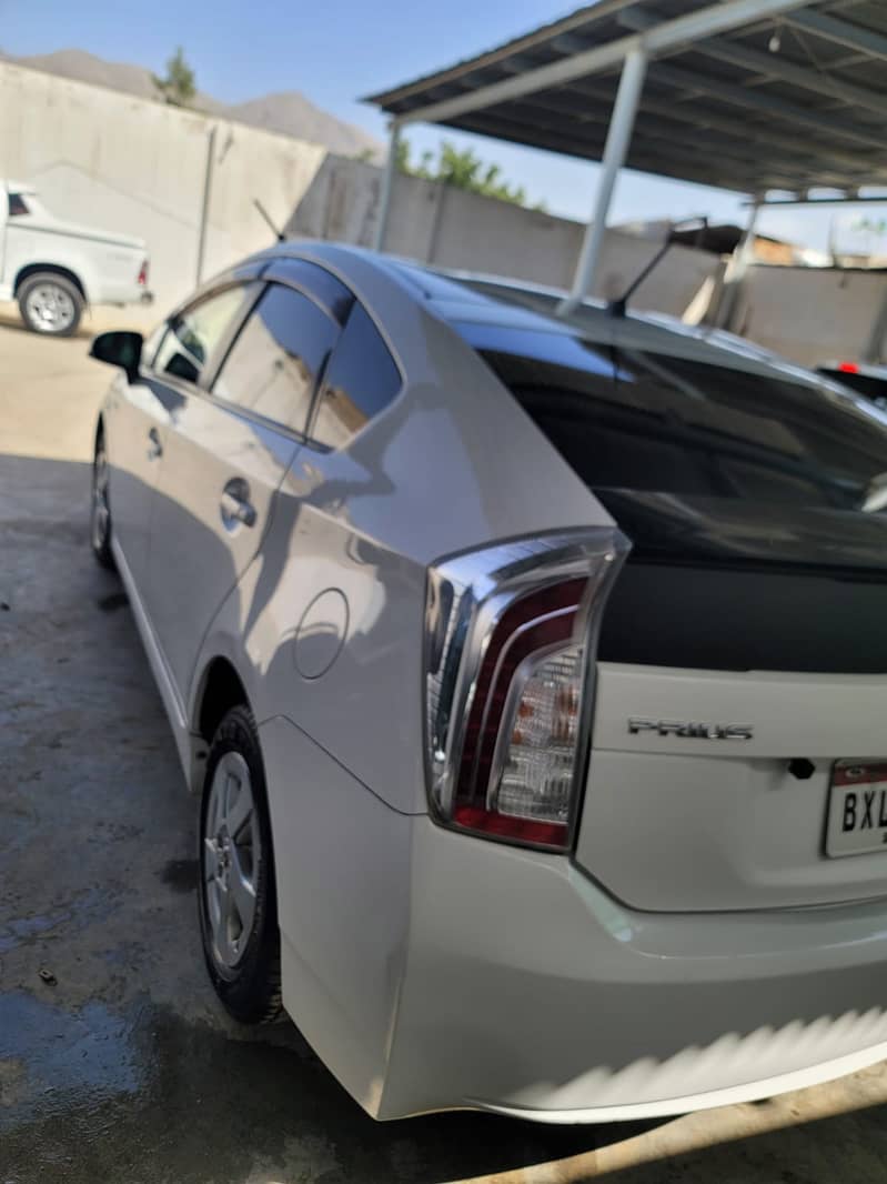 orginal prius 2013 model full options . 22 Quetta auctions 4