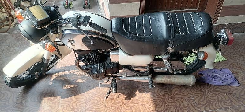 Honda Road master 200cc 1