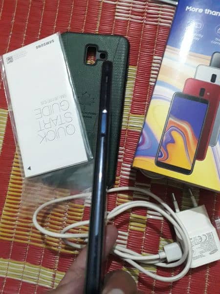 Samsung galaxy J6 +,Complete box,(03165859104),Ram 3gb,Memry 32gb 8