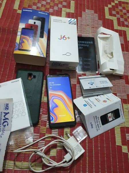 Samsung galaxy J6 +,Complete box,(03165859104),Ram 3gb,Memry 32gb 19