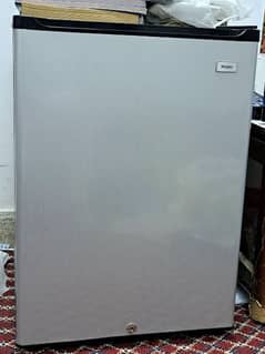 Haier Mini Fridge