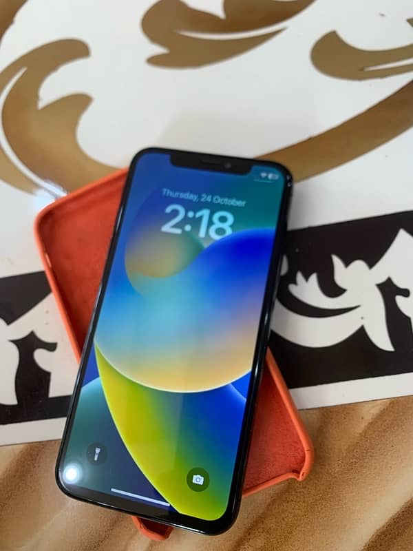 urgent sale iPhone X 64 Gb 1