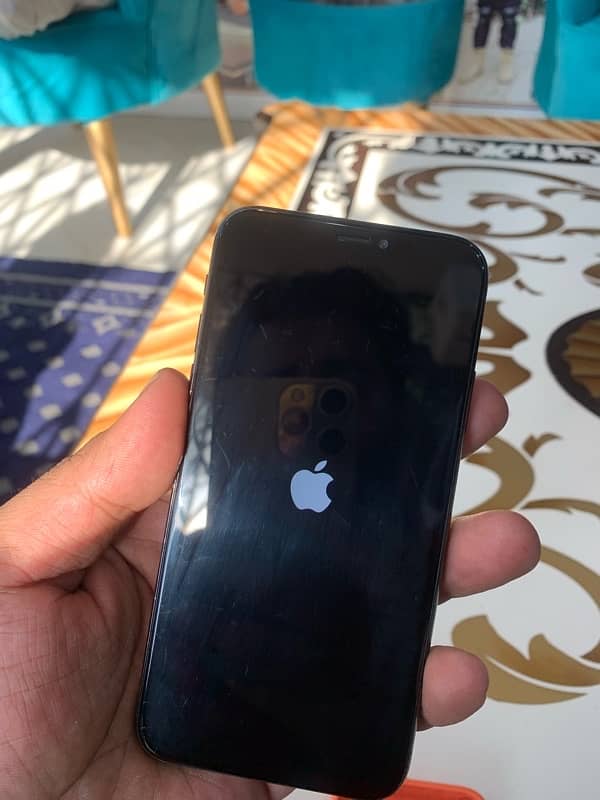 urgent sale iPhone X 64 Gb 2