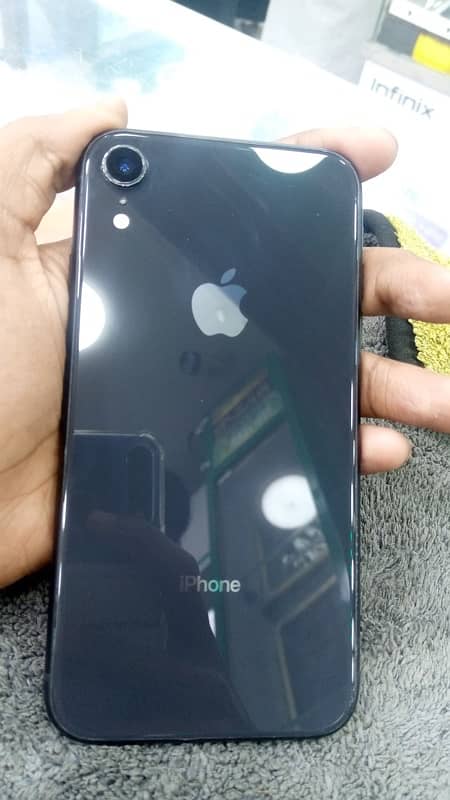 Iphone xr 64gb and 256 gb Factory unlocked 1