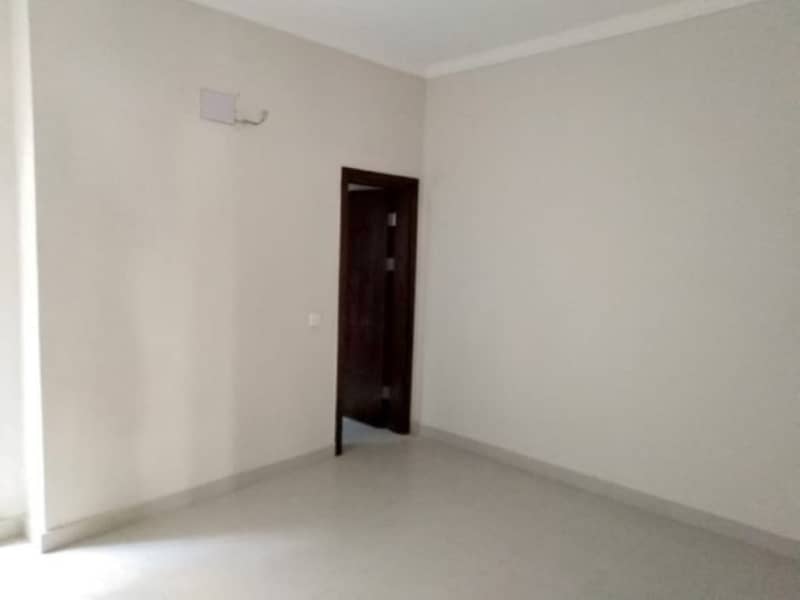 Unoccupied House Of 152 Square Yards Is Available For sale In Bahria Town Karachi 10