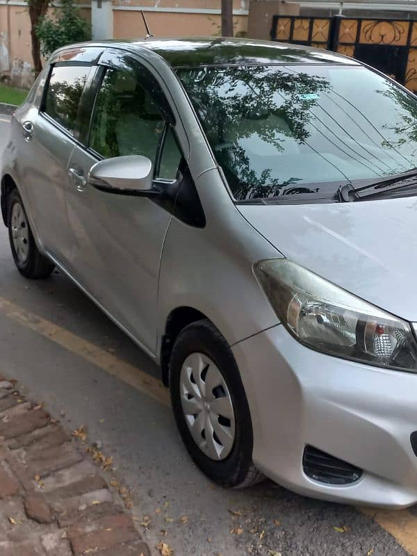 Toyota Vitz 2015 10