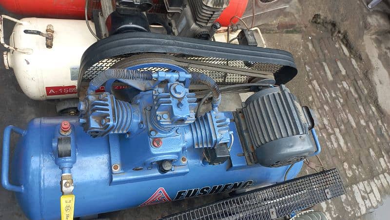 Decent Air Compressor  All types of Air Compressor available & parts 12