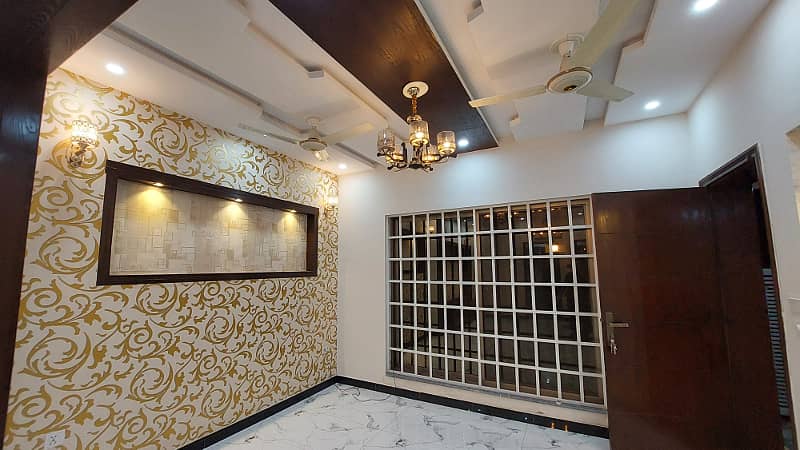 05 MARLA HOUSE FOR SALE IN EASTERN-EXT BLOCK PHASE 1 BAHRIA ORCHARD LAORE 6