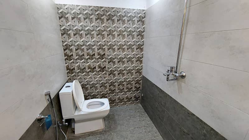 05 MARLA HOUSE FOR SALE IN EASTERN-EXT BLOCK PHASE 1 BAHRIA ORCHARD LAORE 10